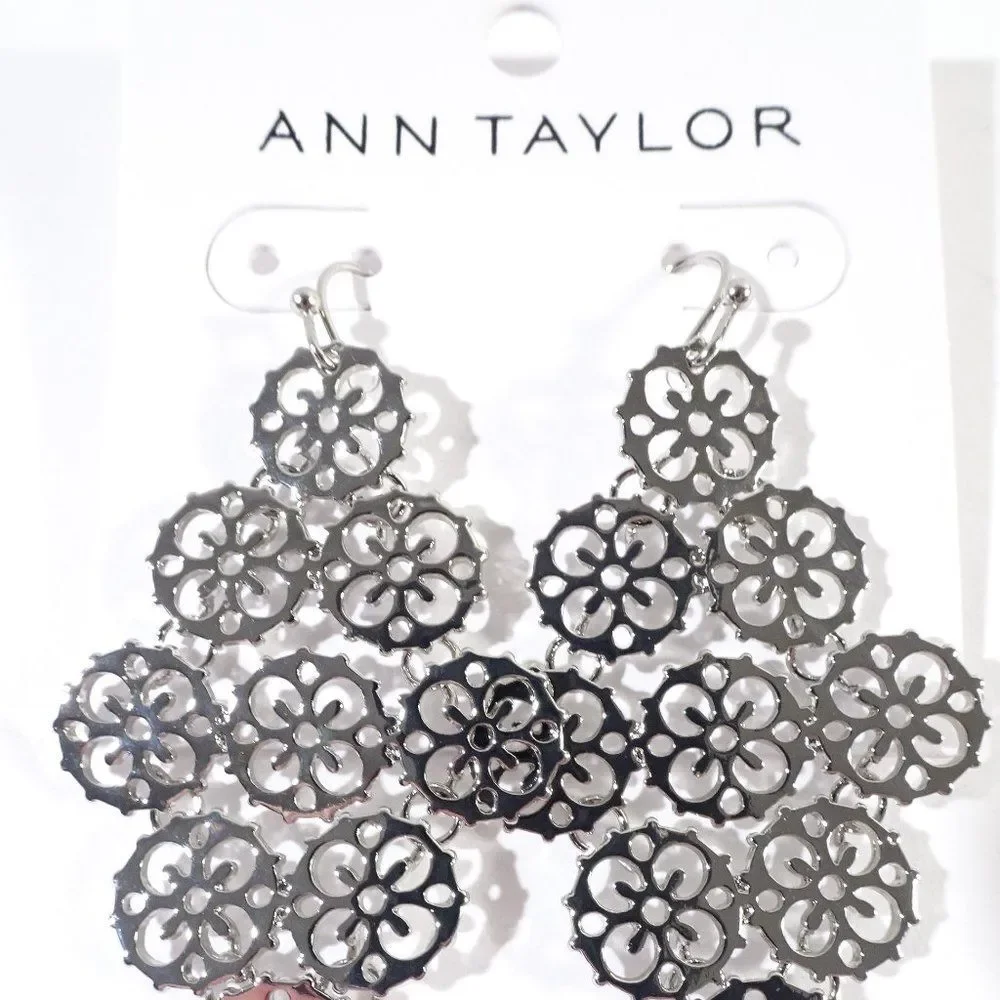 LIVE POSH SHOW SEPT 4 7:30 PM DESIGNER JEWELS $5 LIKE THIS LISTING TO BE NOTIFY
